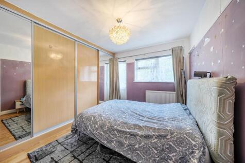 Davidson Frost-Wellings, DFW, Vernon Drive, Bedroo