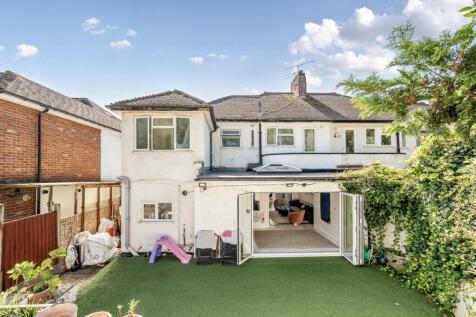 Davidson Frost-Wellings, DFW, Vernon Drive, Garden