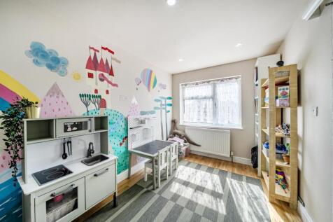 Davidson Frost-Wellings, DFW, Vernon Drive, Room.j