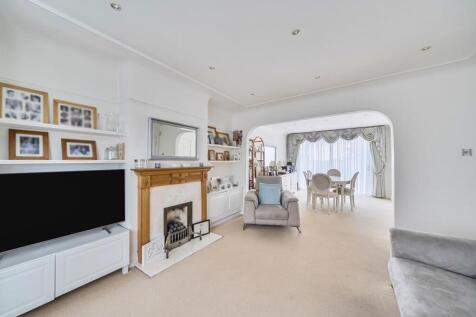 Davidson Frost-Wellings, DFW, Drummond Drive, Stan