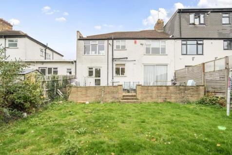 Davidson Frost-Wellings, DFW, Drummond Drive, Stan