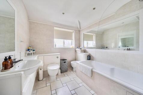 Davidson Frost-Wellings, DFW, Drummond Drive, Stan