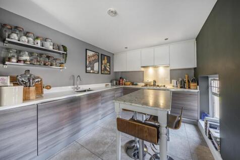 Davidson Frost-Wellings,DFW, King Edward House, Ki