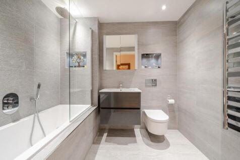 Davidson Frost-Wellings, DFW, Bournehall Road, Bus