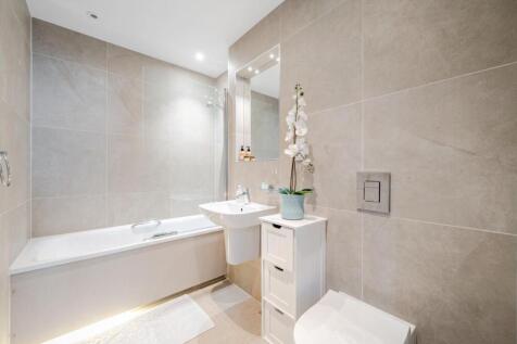 Davidson Frost-Wellings, DFW, Buckingham House Eas