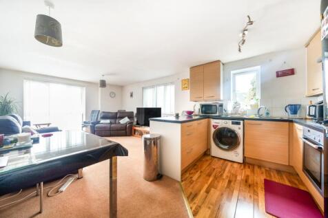 Davidson Frost-Wellings, DFW, Capel Crescent, Stan