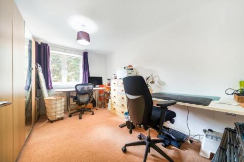 Davidson Frost-Wellings, DFW, Capel Crescent, Stan