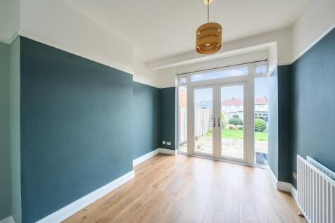 Davidson Frost-Wellings, DFW, Mollison Way, Living