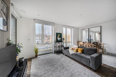 Davidson Frost-Wellings, DFW, Welford Court, Edgwa