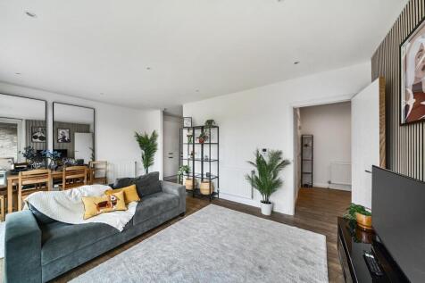 Davidson Frost-Wellings, DFW, Welford Court, Edgwa