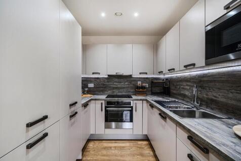 Davidson Frost-Wellings, DFW, Welford Court, Edgwa