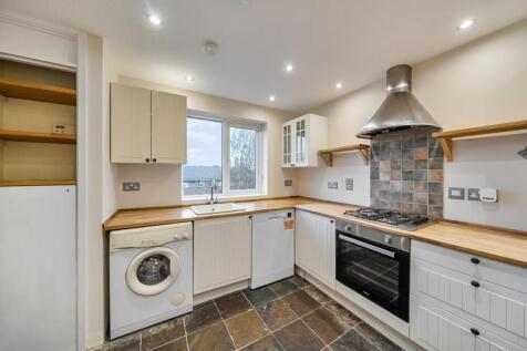 Davidson Frost-Wellings, DFW, Wheelwright Close, B