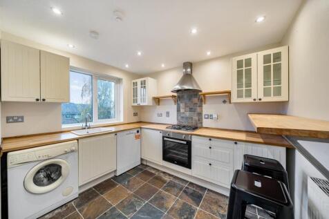 Davidson Frost-Wellings, DFW, Wheelwright Close, B