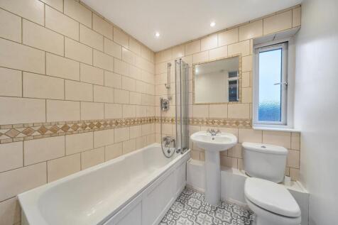 Davidson Frost-Wellings, DFW, Wheelwright Close, B