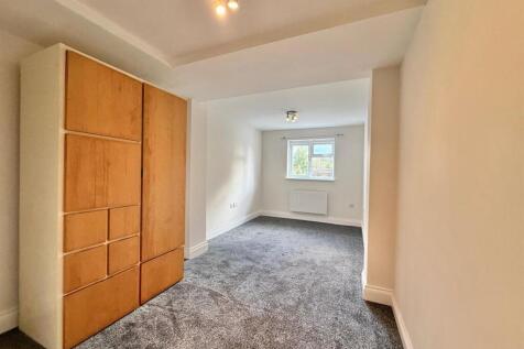 Davidson Frost-Wellings, DFW Gordon Avenue, Bedroo