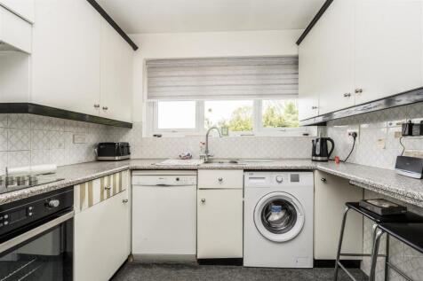 Davidson Frost-Wellings, DFW, Harriet Way, Bushey,