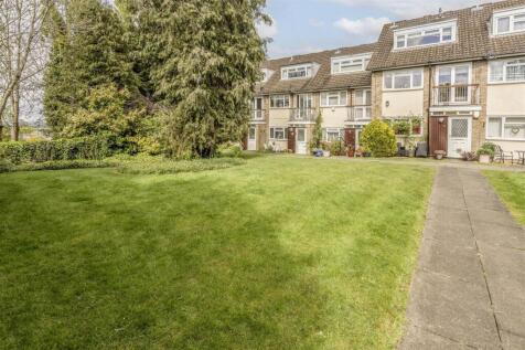 Davidson Frost-Wellings, DFW, Harriet Way, Bushey,