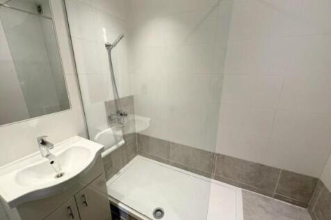 Davidson Frost-Wellings, DFW Hale Grove Gardens, E