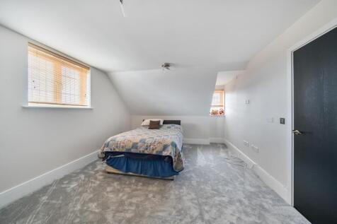 Davidson Frost-Wellings, DFW, Flora Close, Bedroom