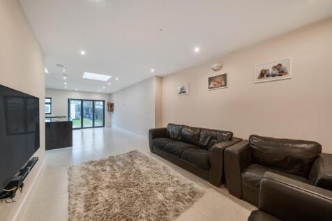 Davidson Frost-Wellings, DFW, Streatfield Road, St