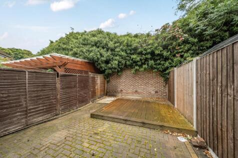 Davidson Frost-Wellings, DFW, Springfield Close, S