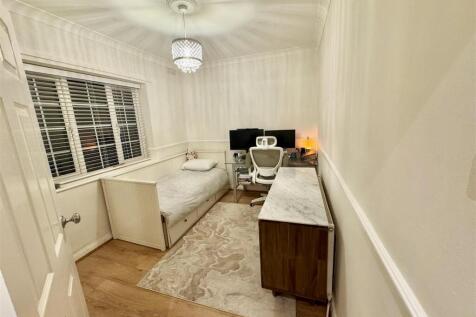 Davidson Frost-Wellings, DFW, Springfield Close, B