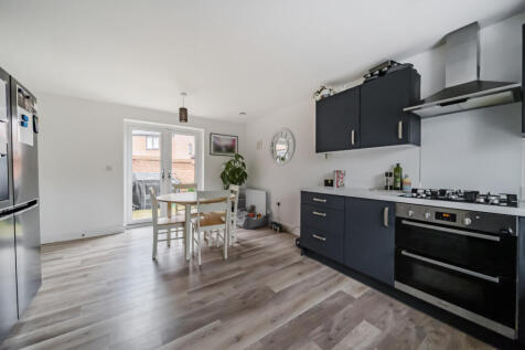 1372227-17-690218...