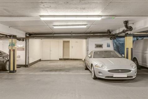 Private Garage