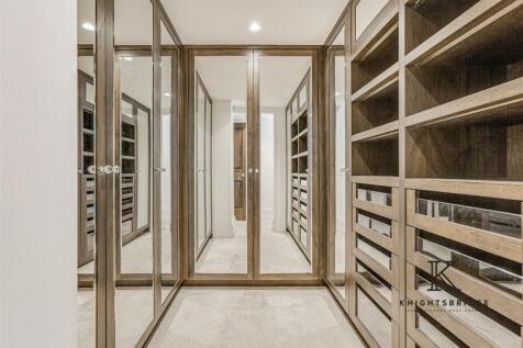 Dressing room