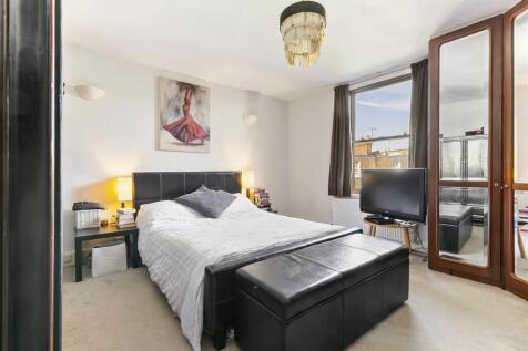 Pricipal Bedroom
