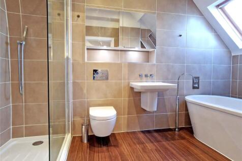 En-Suite Bathroom