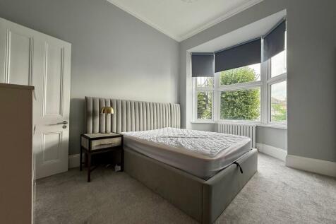 Master Bedroom and En Suite
