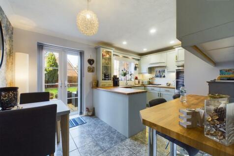 Kichen/Breakfast Room