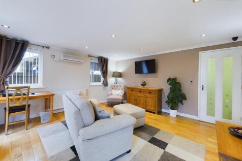 Snug/Bedroom Four
