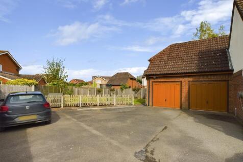 Garages/Parking
