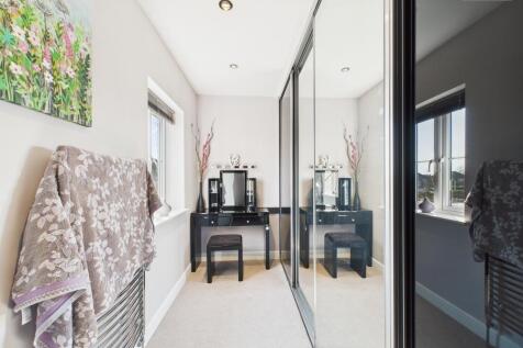 Wardrobe To Master Bedroom