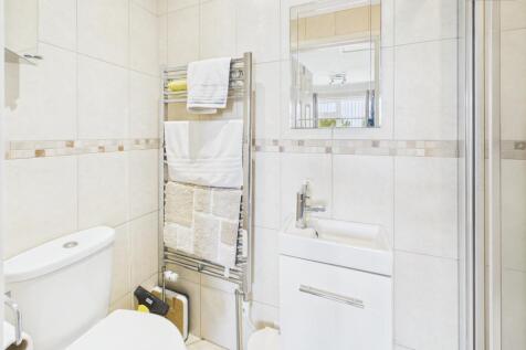En-Suite To Bedroom Four
