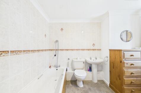Bathroom To Annex