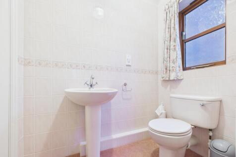 WC To Master Bedroom