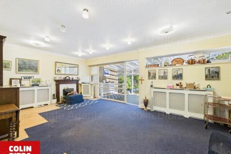 CAM04175G0-PR0054...