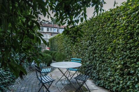 Property Image 4