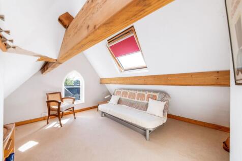BEDROOM FIVE