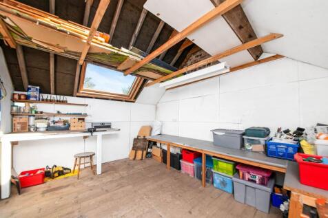 COACH HOUSE