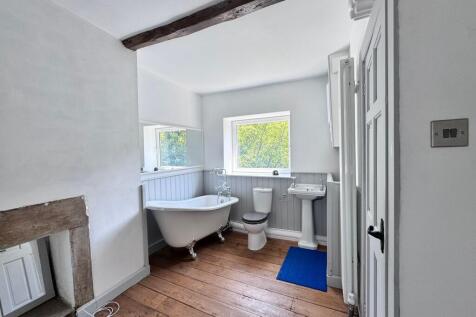 BATHROOM AREA