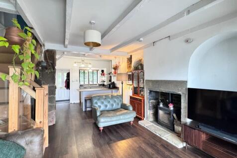 OPEN PLAN LIVING DINING KITCHEN