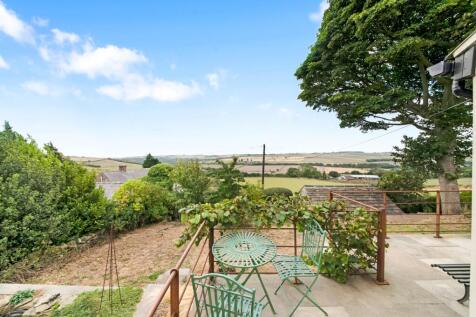 TERRACE WITH VIEWS