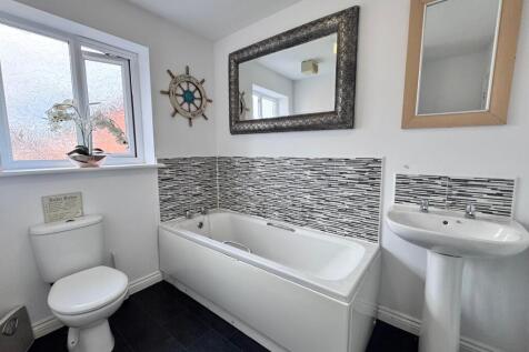 HOUSE BATHROOM