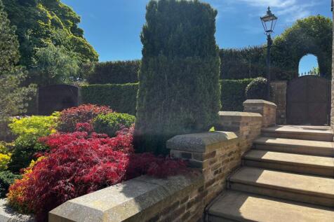 THE ORCHARD, VEGETABLE GARDEN AND PADDOCK