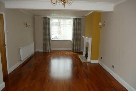 Lounge/Dining Area