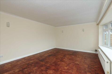 Spacious Lounge